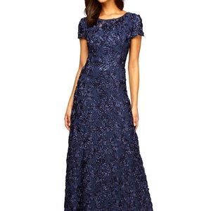 ALEX EVENINGSRosette A-Line Gown